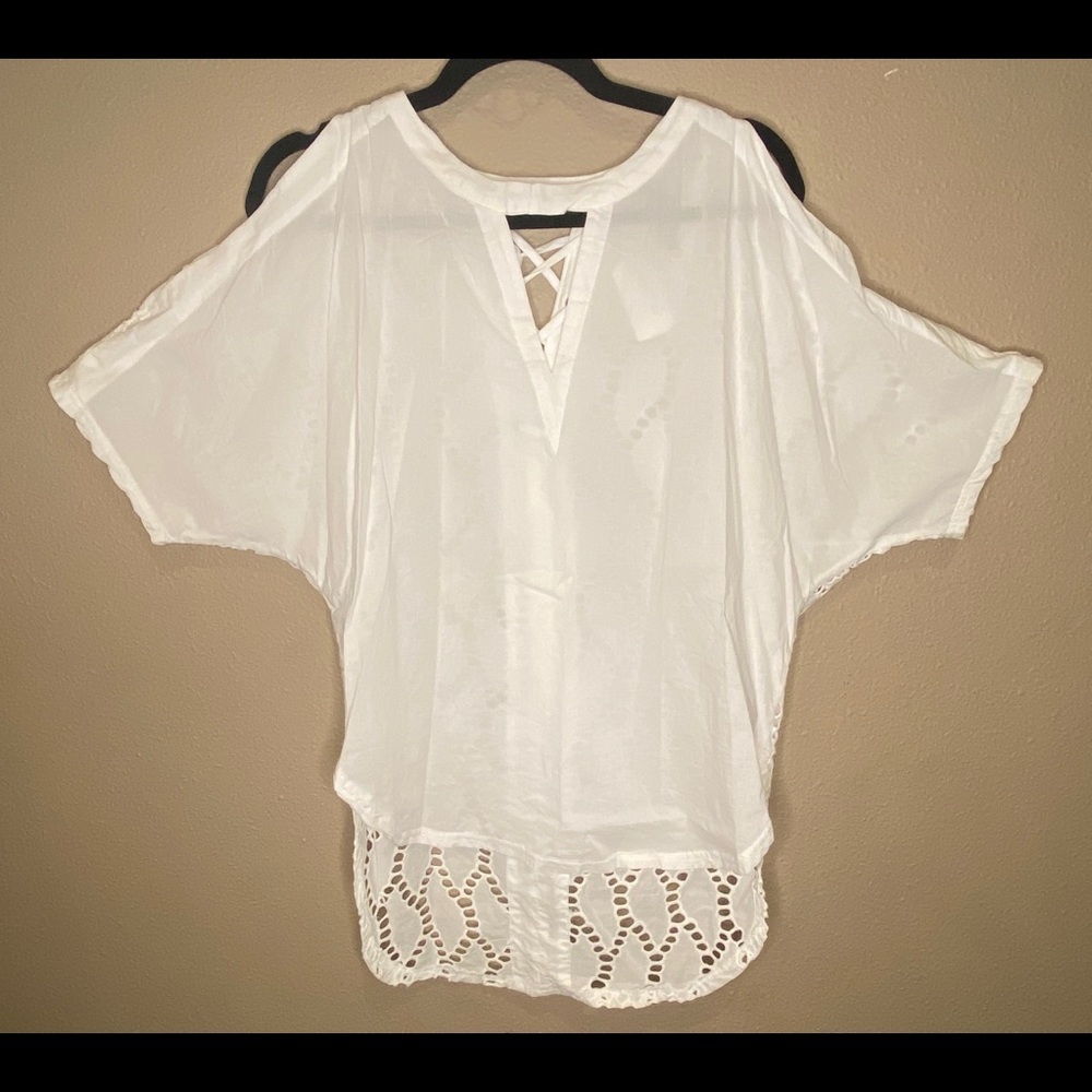 XCVI Women's White Round Neck Short Sleeve Lace Back Olena Top Size XS